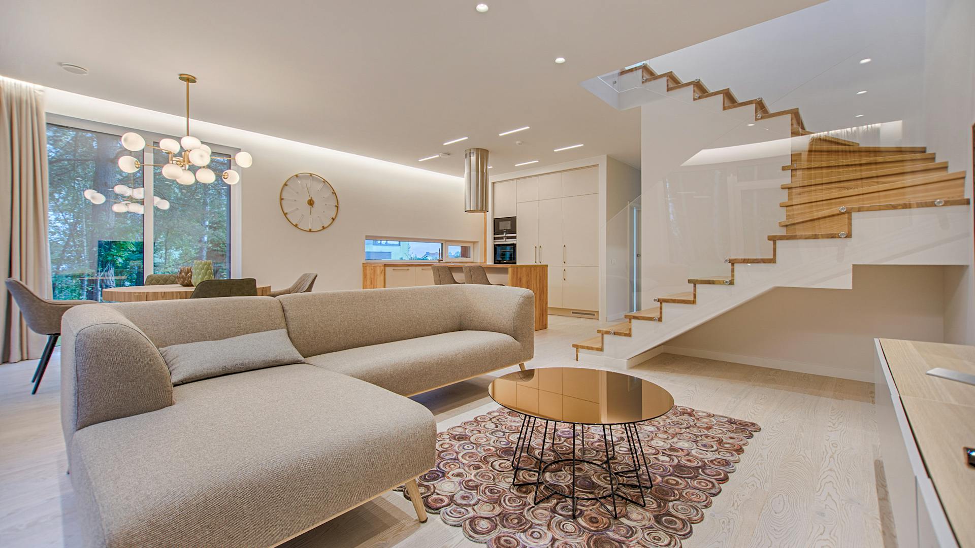 pexels-photo-1571460 (2)